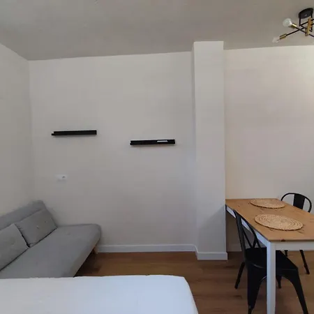 Ama Madrid Metropolitano 01 Apartment Exterior photo